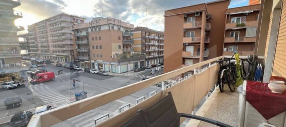 3 rooms Apartment in Bari, Italy No. 25556 23
