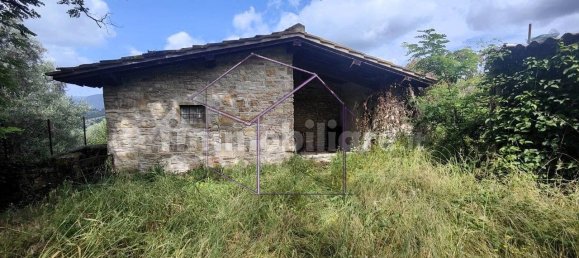 Дом с 6 спальнями в Понтассьеве, Италия № 143942 4