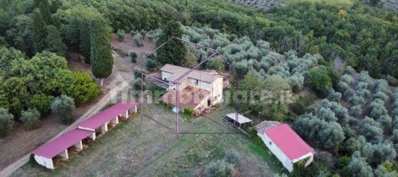 Дом с 6 спальнями в Понтассьеве, Италия № 143942 10