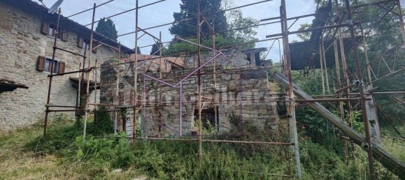 Дом с 6 спальнями в Понтассьеве, Италия № 143942 28