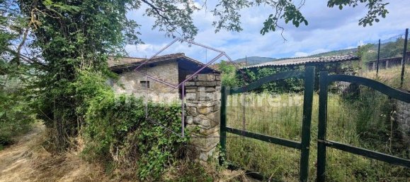 Дом с 6 спальнями в Понтассьеве, Италия № 143942 36