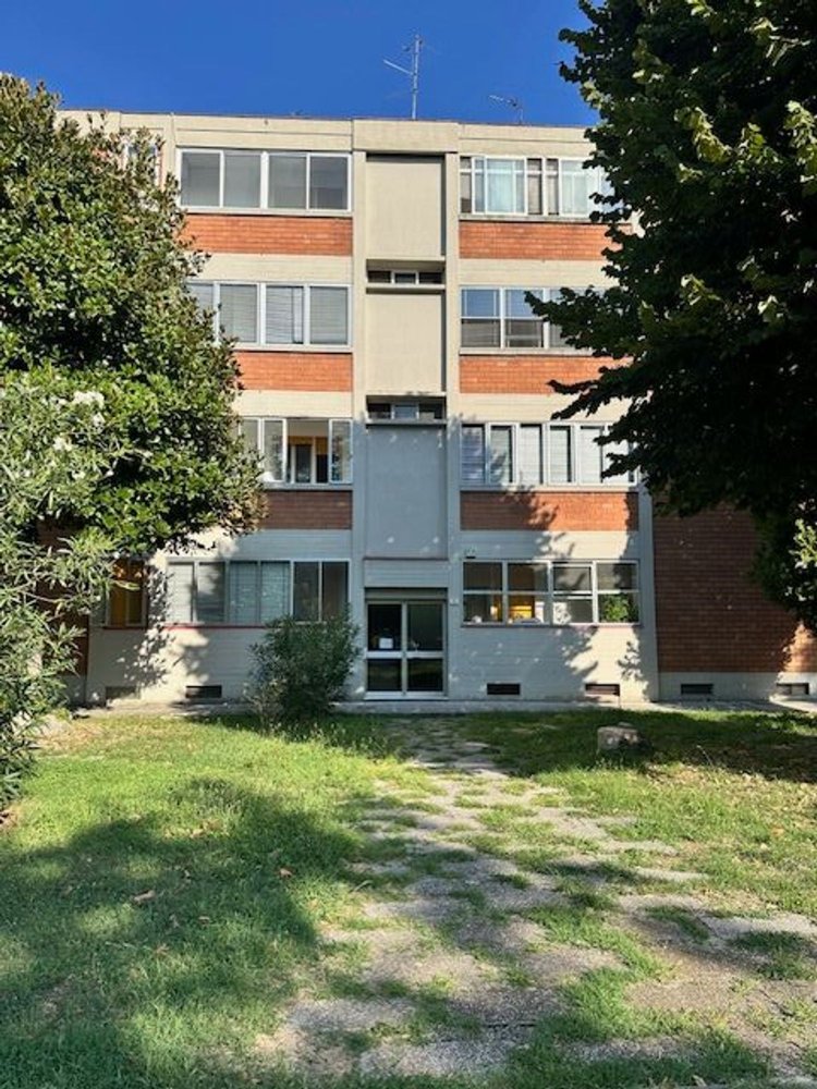 Apartamento T5 em Ferrara, Italy N.º 355142