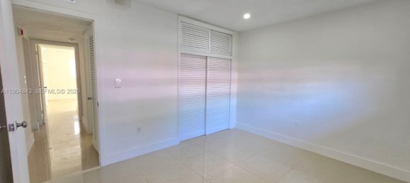 2 غرف نوم عقار تجاري في Miami, USA رقم 615948 11