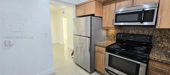 2 غرف نوم عقار تجاري في Miami, USA رقم 615948 19