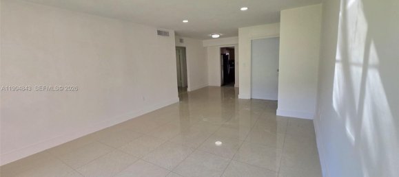 2 غرف نوم عقار تجاري في Miami, USA رقم 615948 20