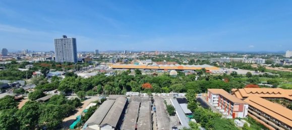 3 bedrooms Condo in Pattaya, Thailand No. 25049 6