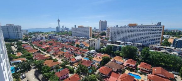3 bedrooms Condo in Pattaya, Thailand No. 25049 5