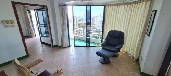 3 bedrooms Condo in Pattaya, Thailand No. 25049 16