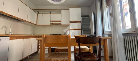 4 rooms House in Montebelluna, Italy No. 277936 9