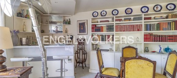 4 bedrooms Villa in Rome, Italy No. 68760 2