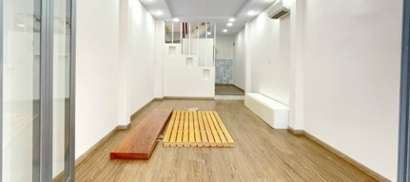 36m² House in District 7, Vietnam No. 7229 4