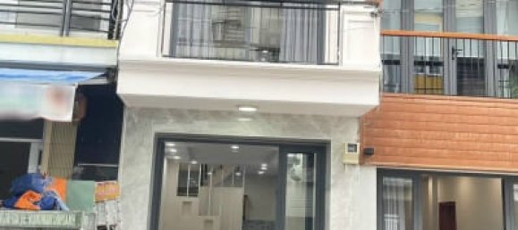 36m² House in District 7, Vietnam No. 7229 5