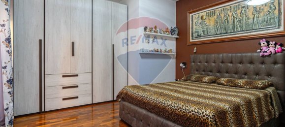 Квартира с 2 спальнями в Ро, Италия № 262191 16