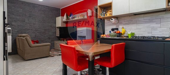 Квартира с 2 спальнями в Ро, Италия № 262191 5