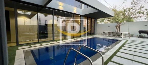 4 bedrooms Villa in Tilal City, UAE No. 6516 5