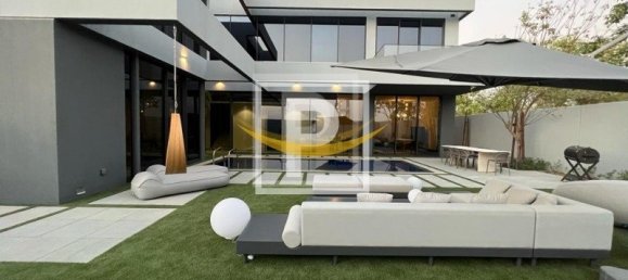 4 bedrooms Villa in Tilal City, UAE No. 6516 6