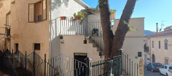 4 rooms Villa in Tito, Italy No. 265101 2