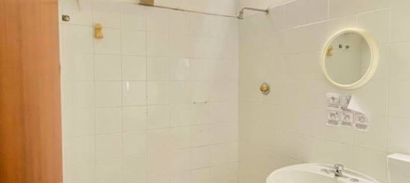 200m² Commercial property in Catania, Italy No. 285919 3