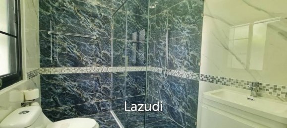 Café/restaurante de 4 dormitorios en Bang Sare, Thailand No. 15727 7