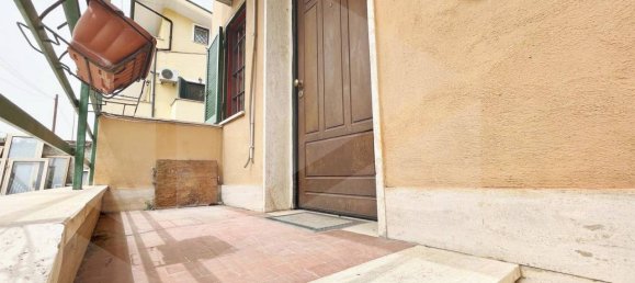Apartamento de 1 dormitorio en Rome, Italy No. 28377 3