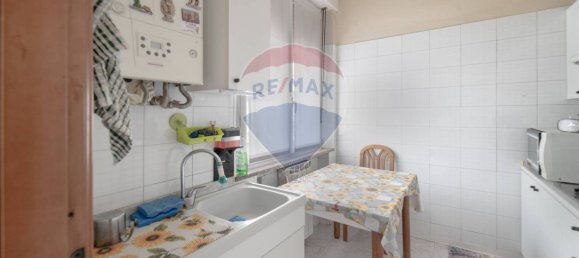 Дом с 3 спальнями в Бовизио Машаго, Италия № 191944 93