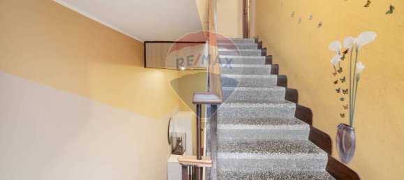 Дом с 3 спальнями в Бовизио Машаго, Италия № 191944 100