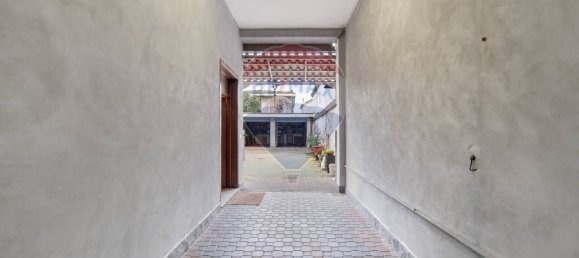 Дом с 3 спальнями в Бовизио Машаго, Италия № 191944 28