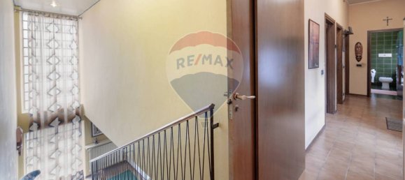 Дом с 3 спальнями в Бовизио Машаго, Италия № 191944 103