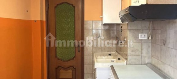 Apartamento de 2 dormitorios en Collegno, Italy No. 348406 4