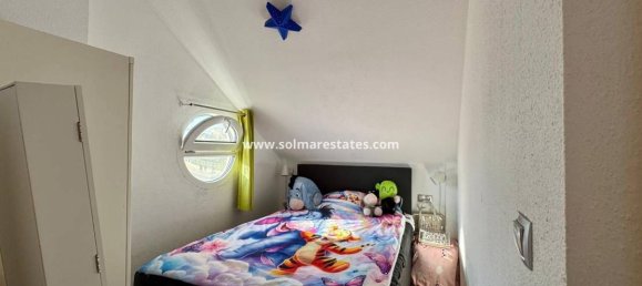 4 غرف نوم منزل في Alicante, Spain رقم 154330 15