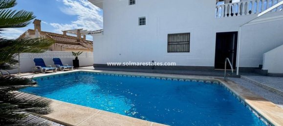 4 غرف نوم منزل في Alicante, Spain رقم 154330 22