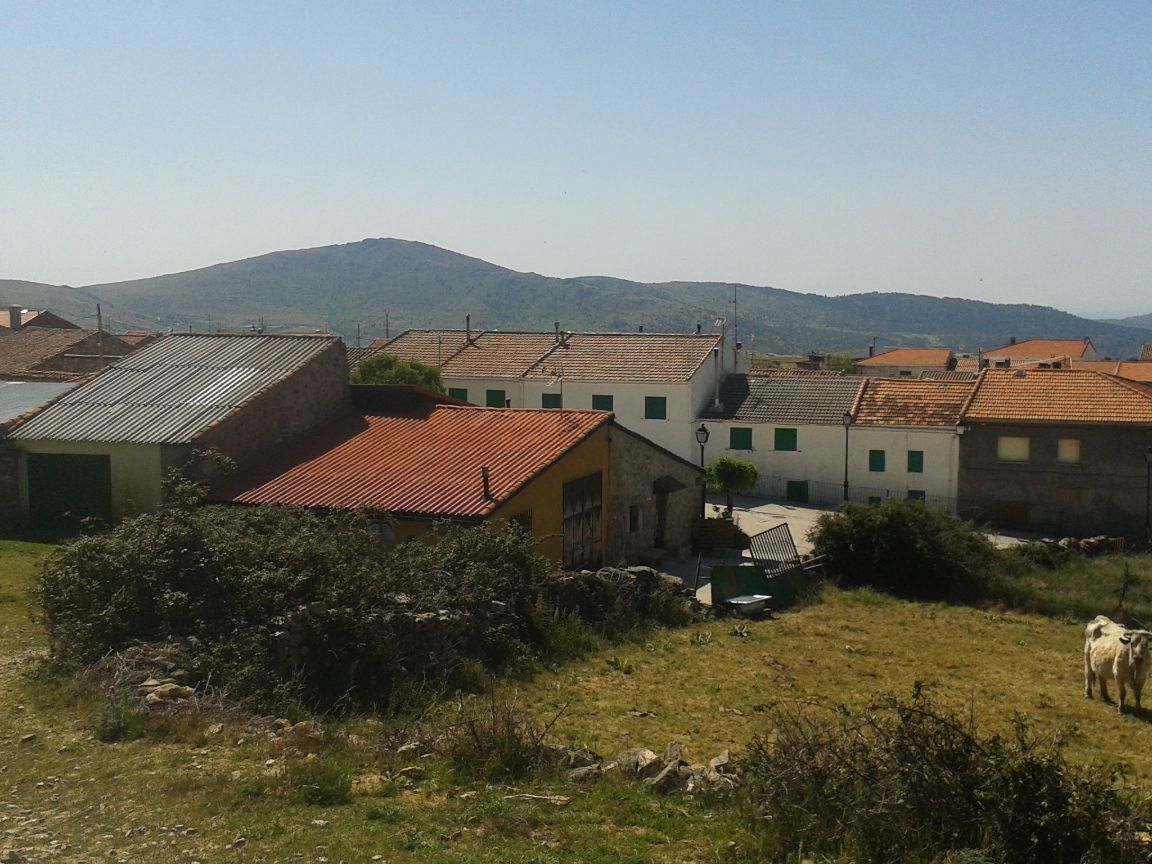 Terreno em Santa Maria de la Alameda, Spain 711 m² N.º 238936