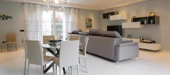 6 rooms Villa in Forte dei Marmi, Italy No. 194187 5