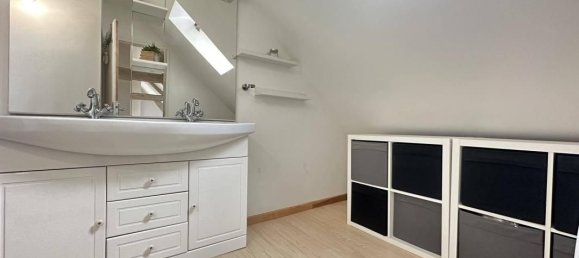 4 Schlafzimmer Haus in Sissonne, France, Nr. 240097 20