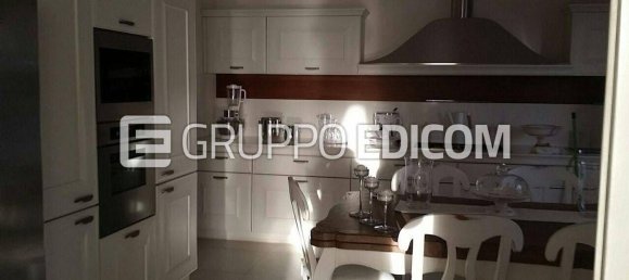 11 rooms Apartment in Frattamaggiore, Italy No. 12694 25