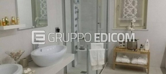 11 rooms Apartment in Frattamaggiore, Italy No. 12694 38