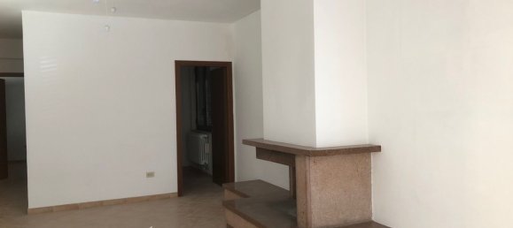 4 rooms House in Moscufo, Italy No. 180645 67