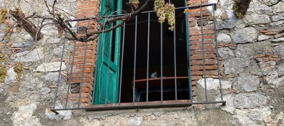 3-Zimmer Haus in Tortorici, Italy, Nr. 255612 4