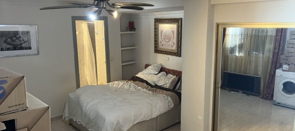 4 bedrooms Villa in Estepona, Spain No. 23634 19