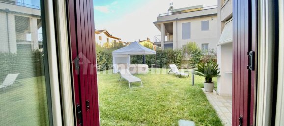 2 bedrooms Apartment in Peschiera del Garda, Italy No. 70253 11