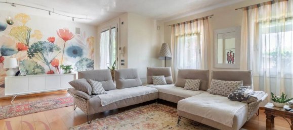 Вилла с 7 спальнями в Истрана, Италия № 291701 2