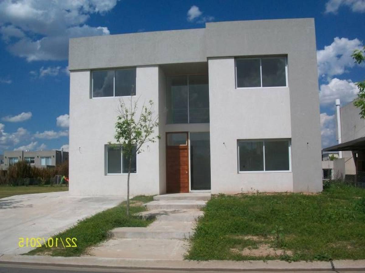 4 bedrooms House in Tigre, Argentina No. 20873