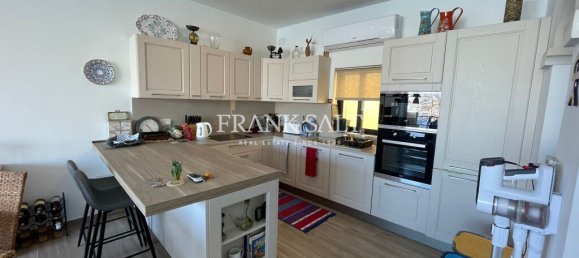 3 غرف نوم بانتهاوس في Saint Paul's Bay, Malta رقم 10382 2