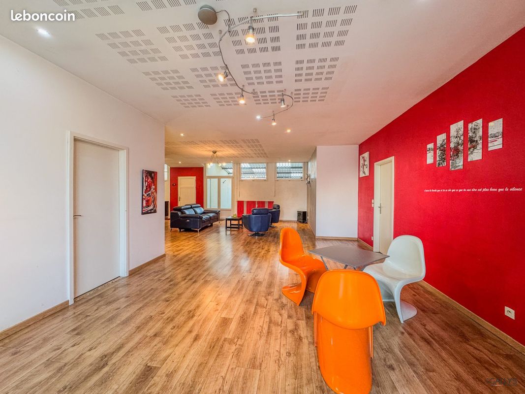 Дом с 4 спальнями в Иллянж, Франция № 158143