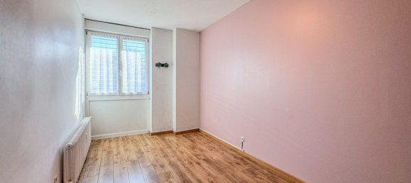 Дом с 4 спальнями в Иллянж, Франция № 158143 9