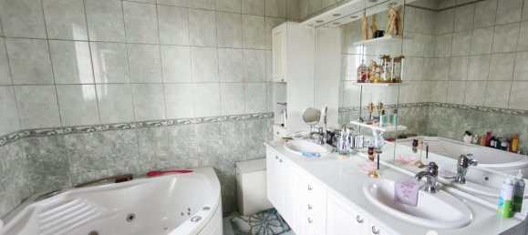 5 bedrooms House in Polminhac, France No. 204831 10