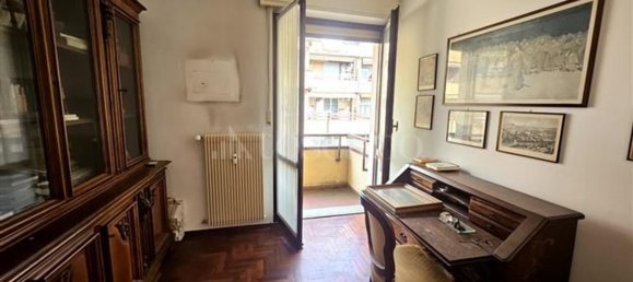 5 rooms Apartment in Como, Italy No. 2336 22