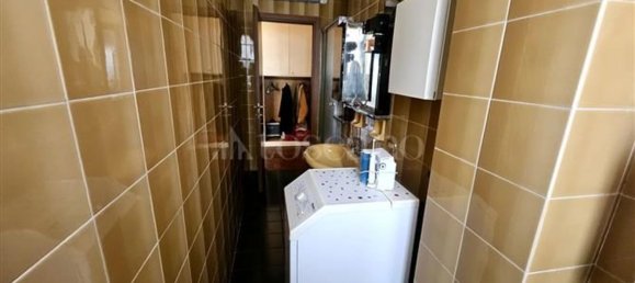 5 rooms Apartment in Como, Italy No. 2336 14