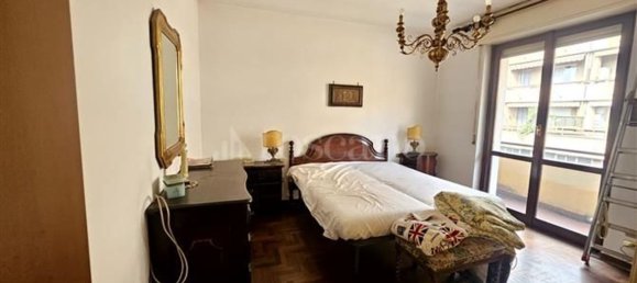 5 rooms Apartment in Como, Italy No. 2336 23