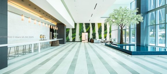 2 chambres propriété commerciale à vendre à Miami, Miami-Dade, Florida, USA № 615908 9